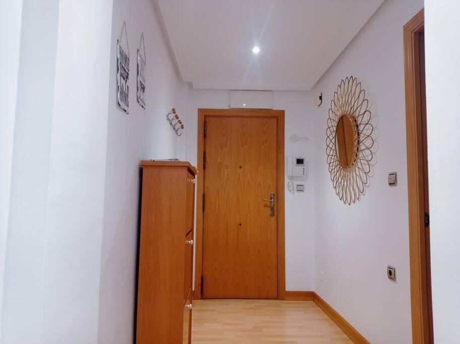 Acogedor Piso Cerca De La Playa Ceuta Exterior foto